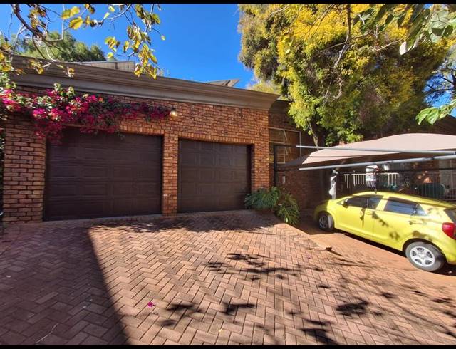3 BEDROOM HOUSE FOR SALE IN MULBARTON